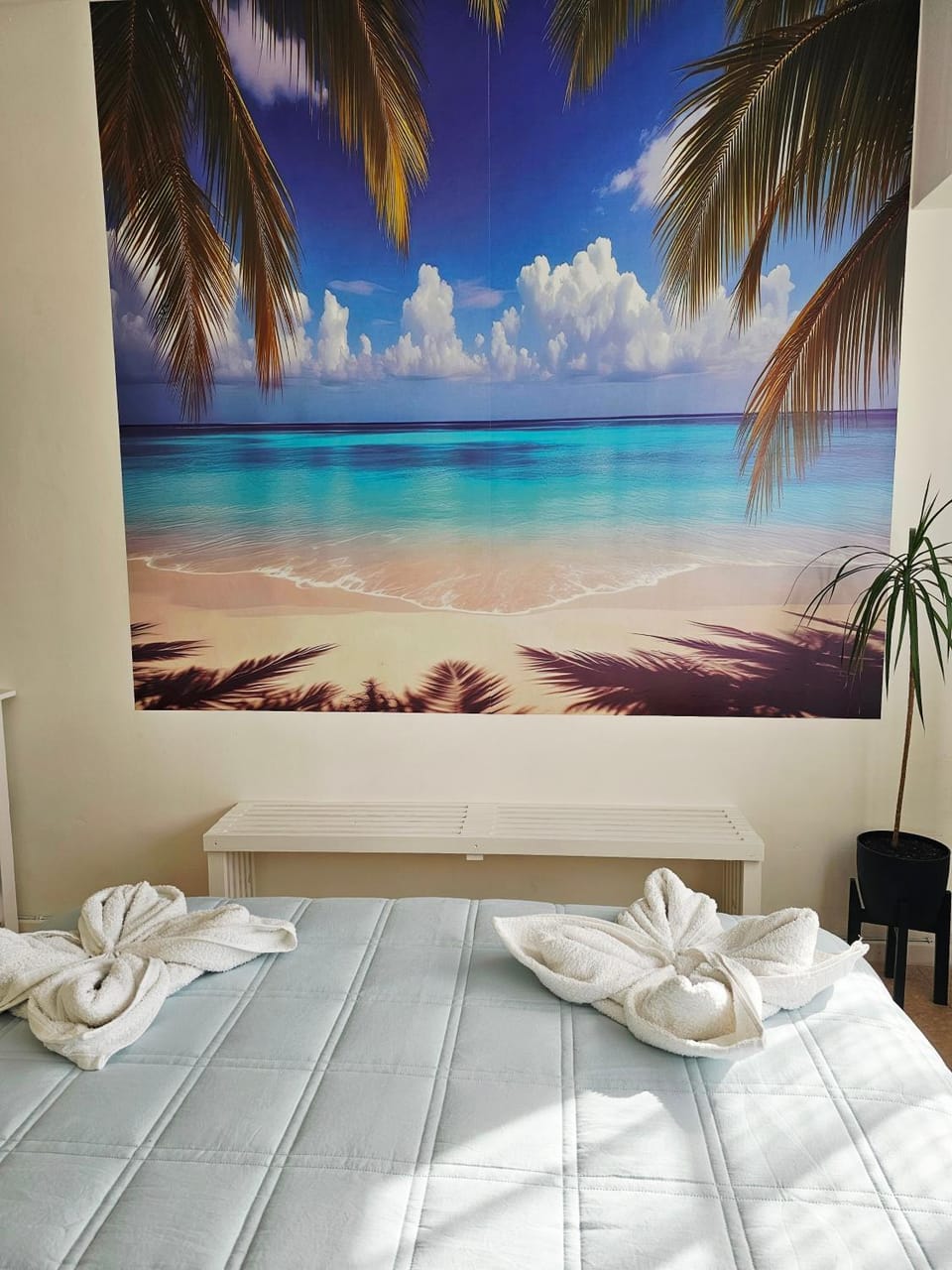 Bed, Photo of the whole room, Beach, Bedroom, towels