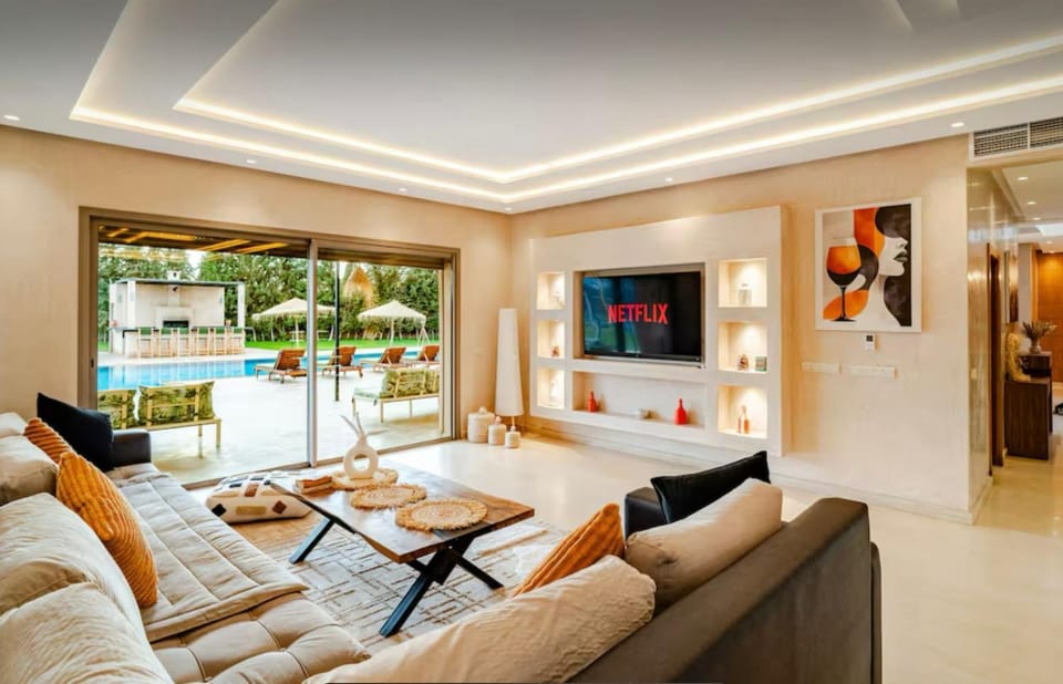Communal lounge/ TV room, Seating area