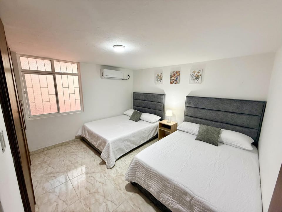 Confort con aire AC cerca a la basílica en Buga Apartment in Buga