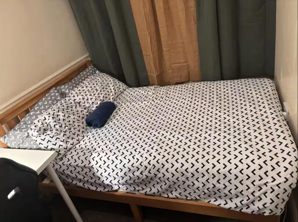 Lubona Stirchley Guest House Bed and Breakfast in Birmingham