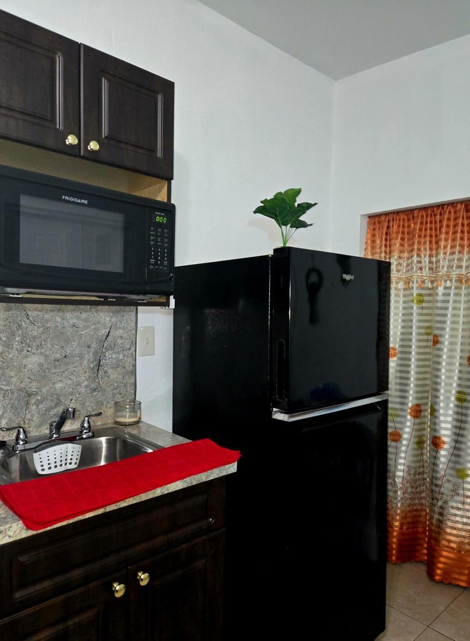 Miami Mini Escape 5 minutes from the airport Apartment in Miami Springs