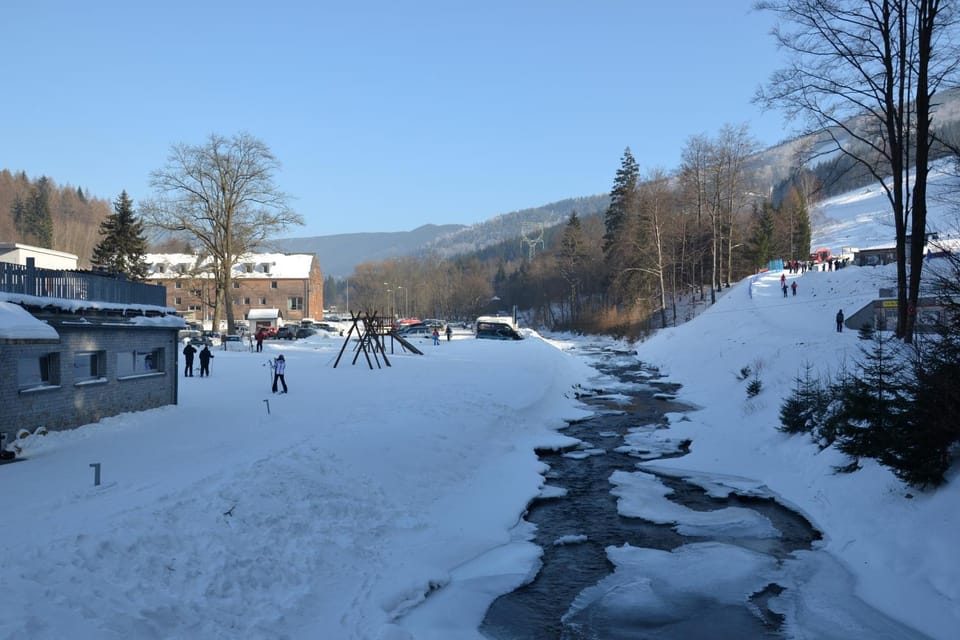 Property building, Facade/entrance, Off site, Winter, Skiing, Mountain view