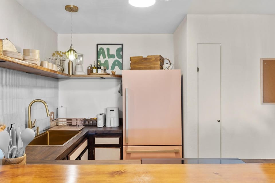 Coffee/tea facilities, Kitchen or kitchenette