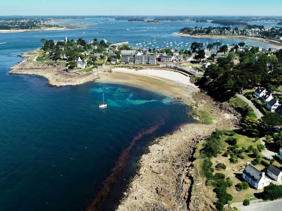 Maison en pierres typique, 3 chambres, parking, proche plages à Arzon - FR-1-775-43 House in Arzon