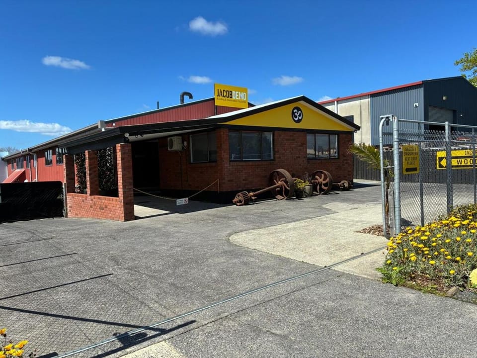 Executive Short Term Rental Drury South Auckland Apartment in Waikato