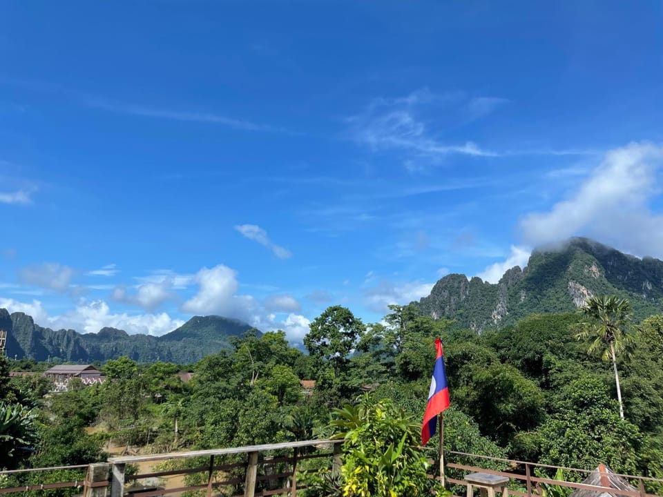 Saysana Guesthouse Bed and Breakfast in Vang Vieng