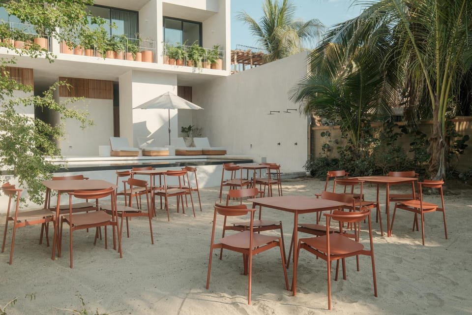 Day, Seating area, Beach