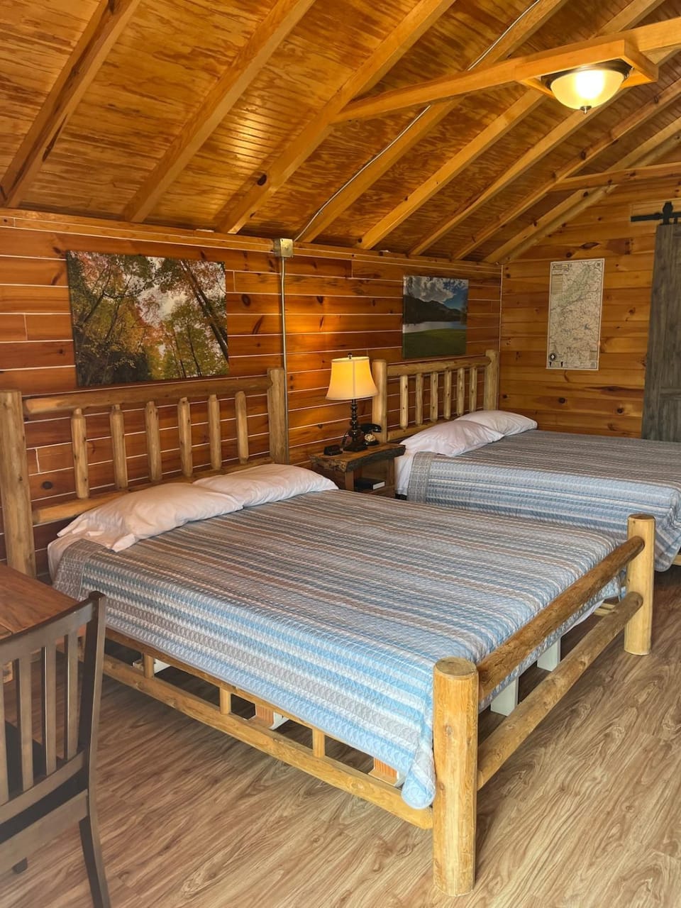 Bed, Photo of the whole room