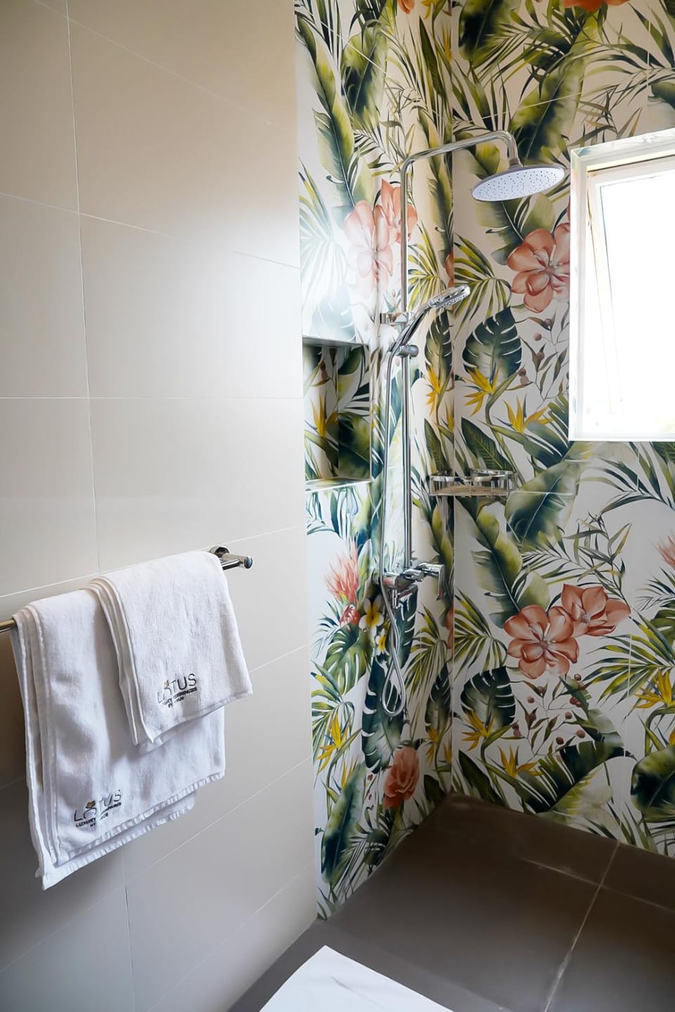 Toilet, Bathroom, Public Bath