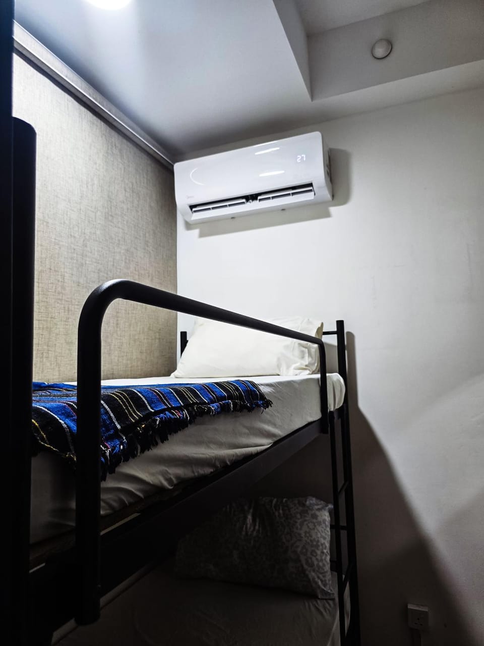 Premium Coastal Haven Beautiful Seaview 12Pax b29 Apartment in George Town