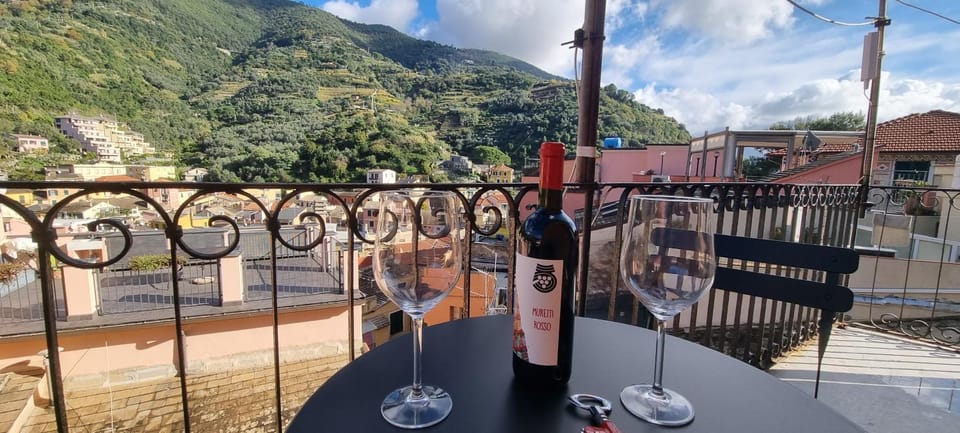 Natural landscape, View (from property/room), Balcony/Terrace