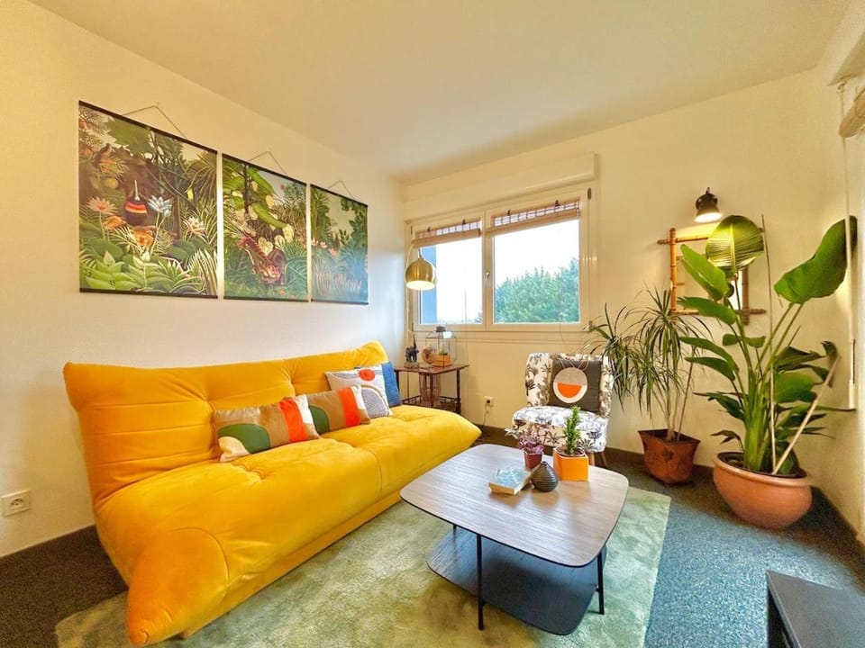 Sweet Jungle - Stylish, Cozy and Romantic - Colmar Apartment in Grand Est