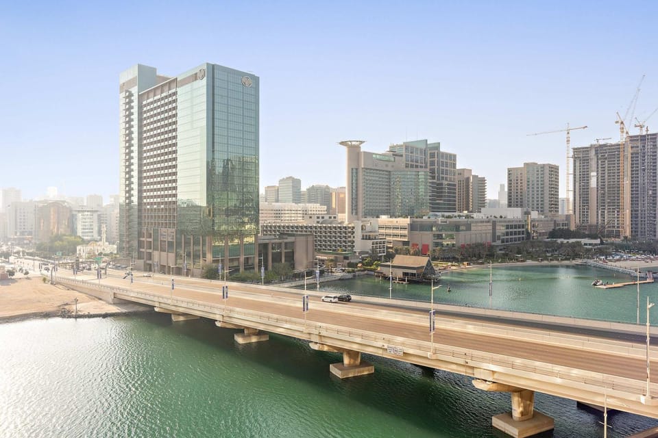 City view, Sea view