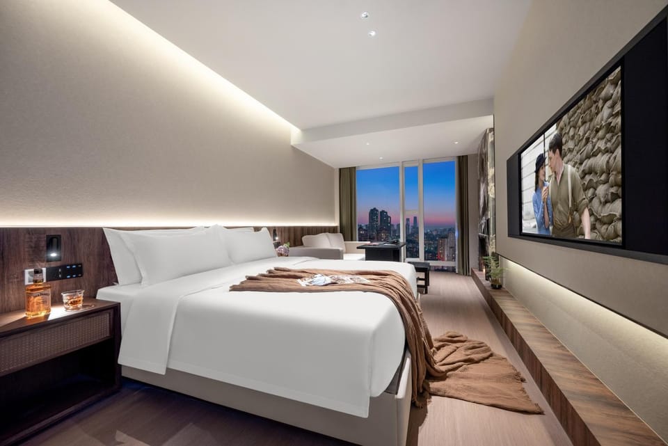 Photo of the whole room, room service, room service