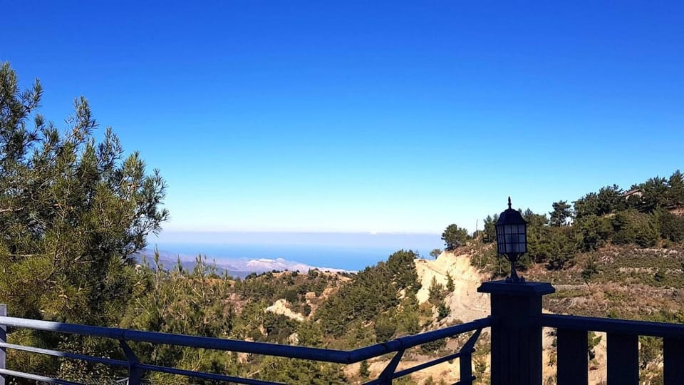 Kyperounta Heights - Breathtaking View Villa in Limassol District