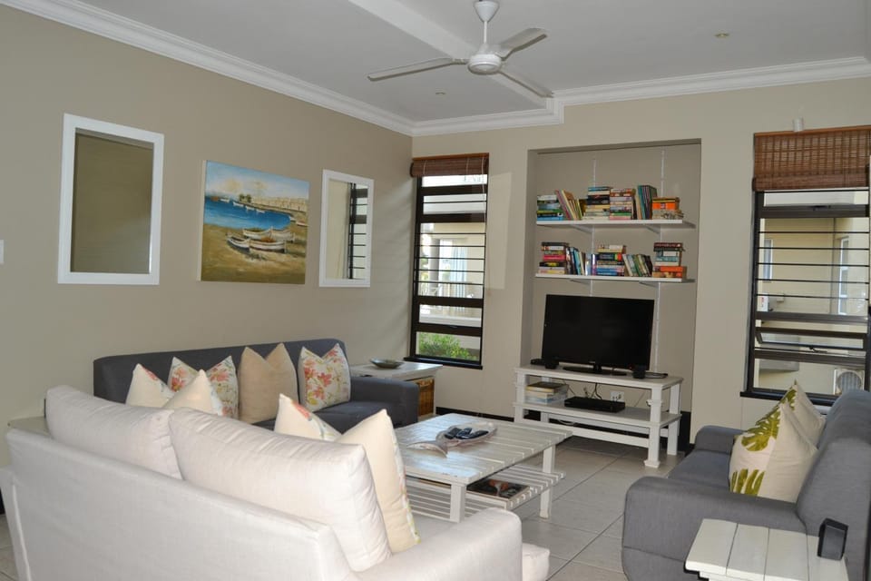 Communal lounge/ TV room, TV and multimedia