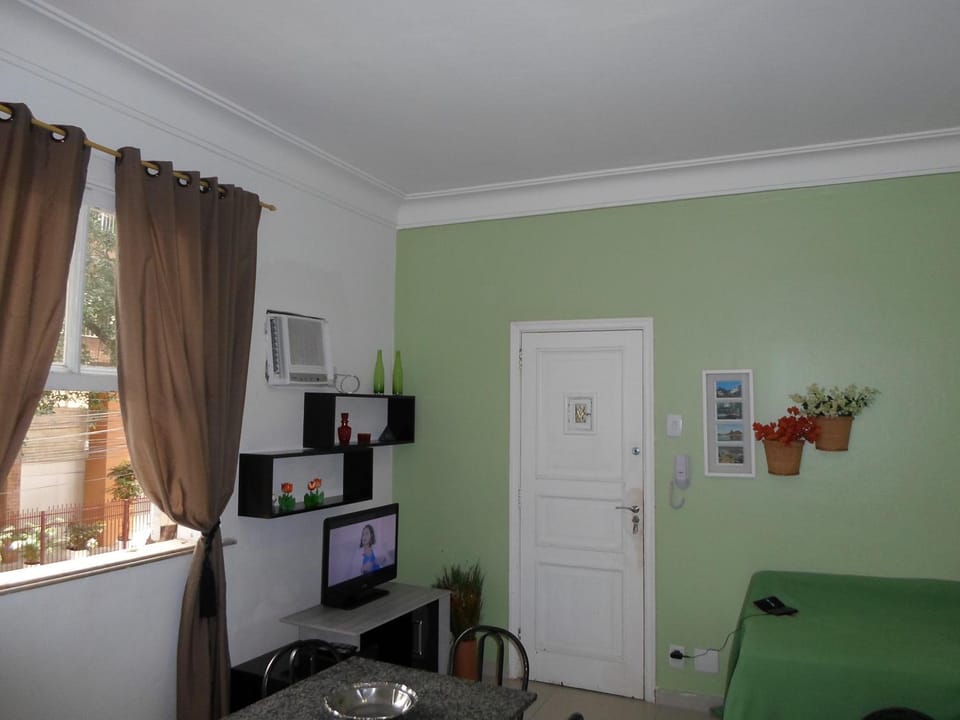 Communal lounge/ TV room, Other, Decorative detail, On site, Street view