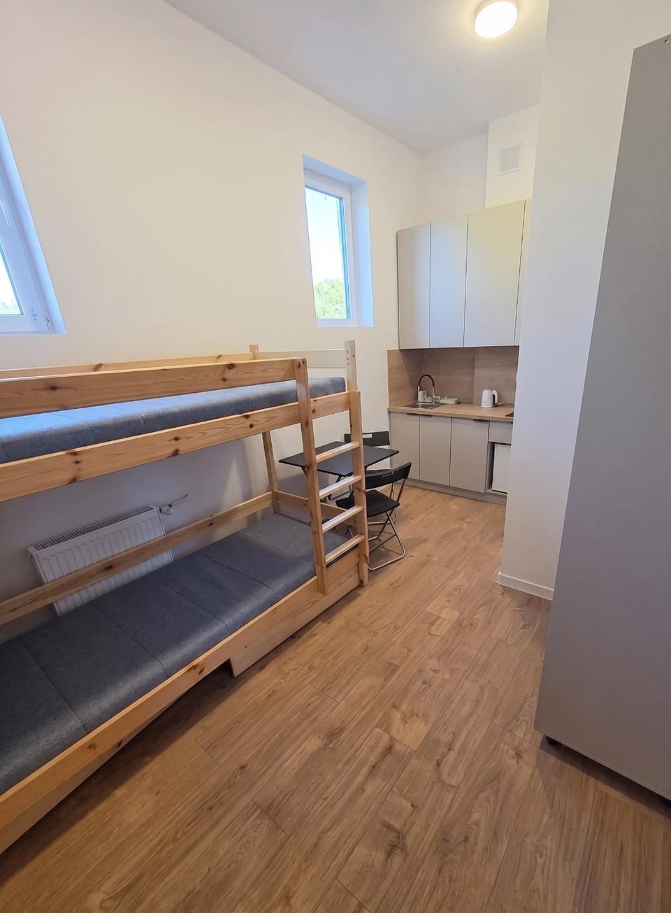 Kitchen or kitchenette, Photo of the whole room, Dining area, bunk bed