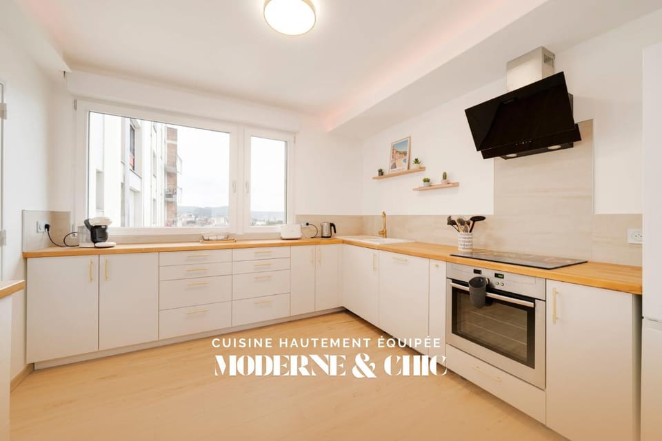 Kitchen or kitchenette, kitchen, kitchen