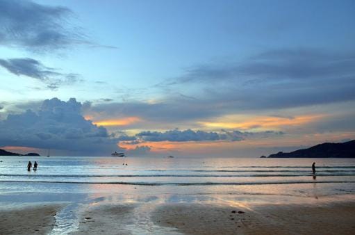 New Five Star Home- Patong Beach House in Patong