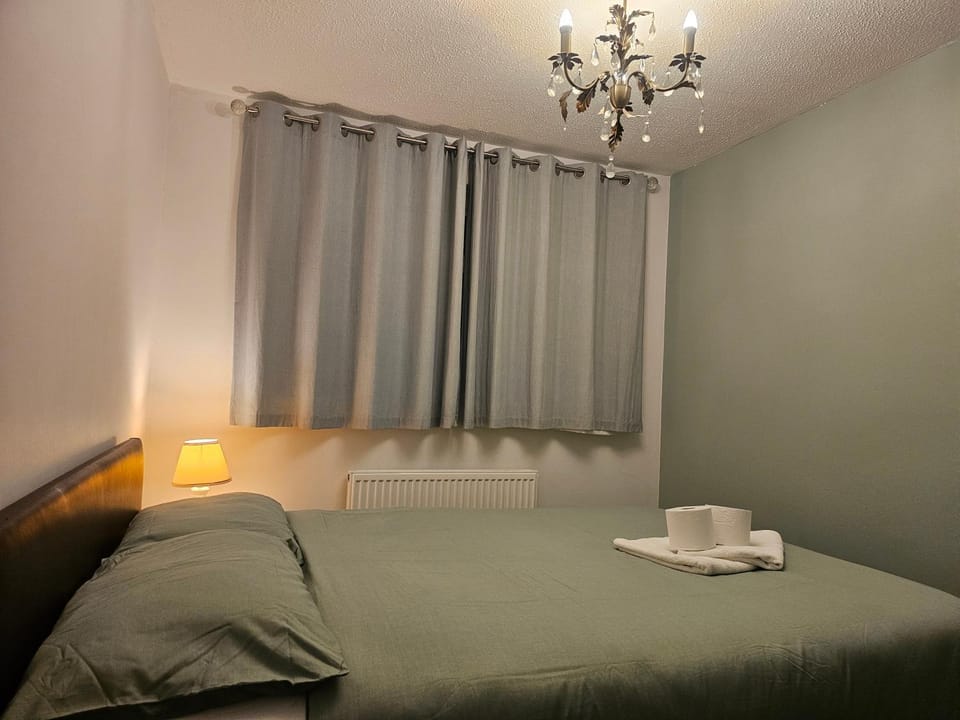 Rosag Guest House Rainham Bed and Breakfast in Borough of Swale