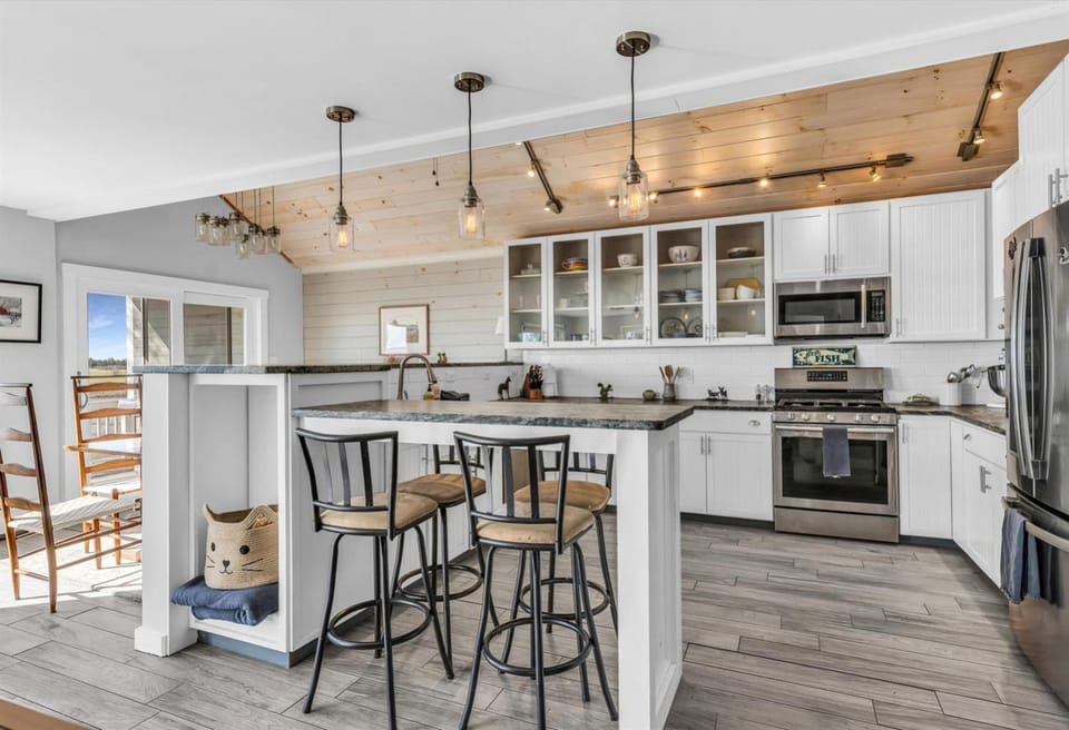Spacious Oceanfront Home Stunning Sunset Views House in Castine