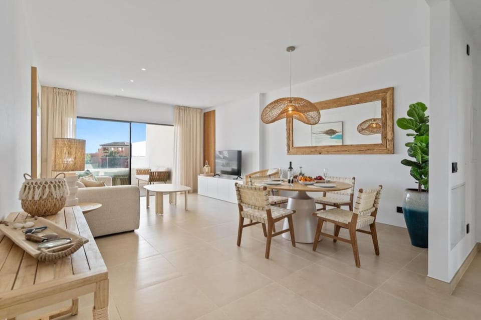 Modern Apartment with Terrace & Pools Next to Golf Apartment in Costa del Sol
