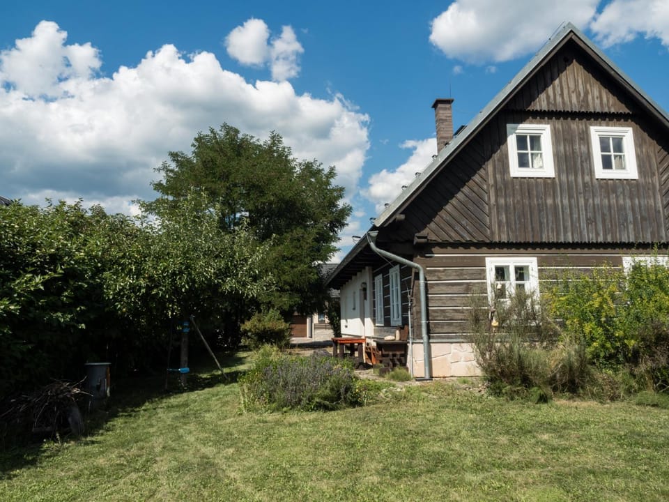Property building, Garden