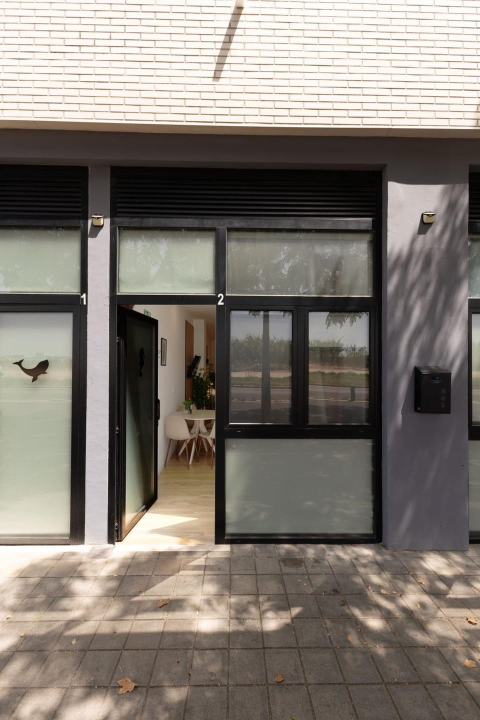 Facade/entrance