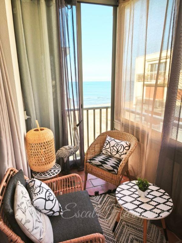View (from property/room), Balcony/Terrace, Sea view
