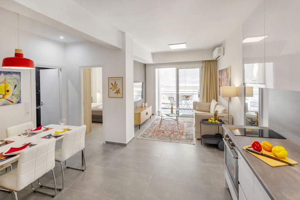 Living room, Seating area, Dining area, kitchen