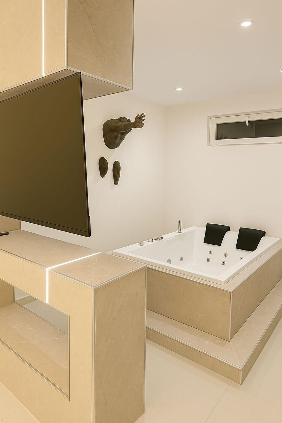 Suite Oléa & Private Jacuzzi Apartment in Île-de-France