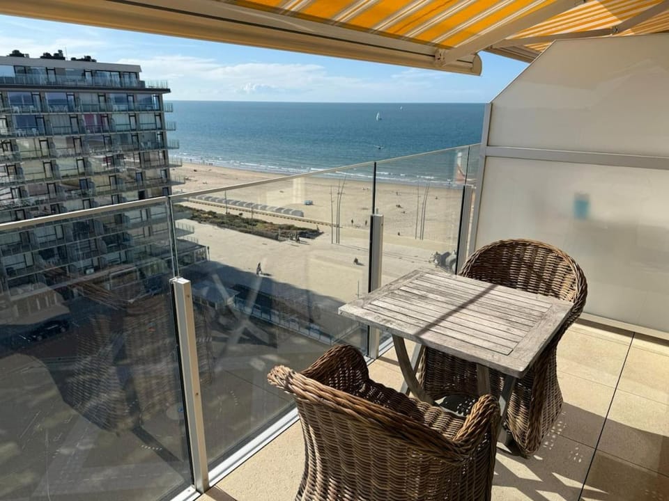 View (from property/room), Balcony/Terrace, Beach, Sea view