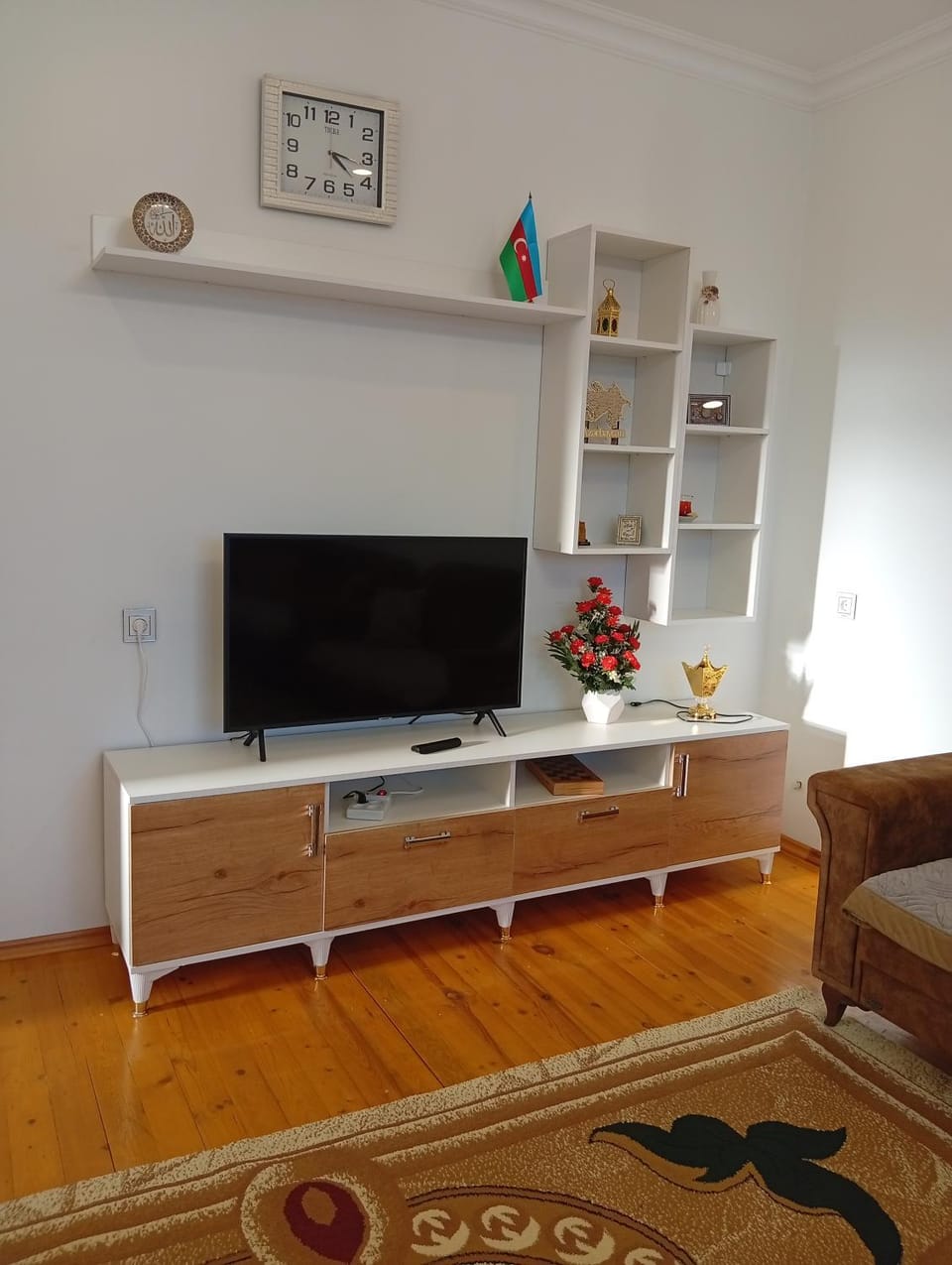 Communal lounge/ TV room, TV and multimedia, Living room
