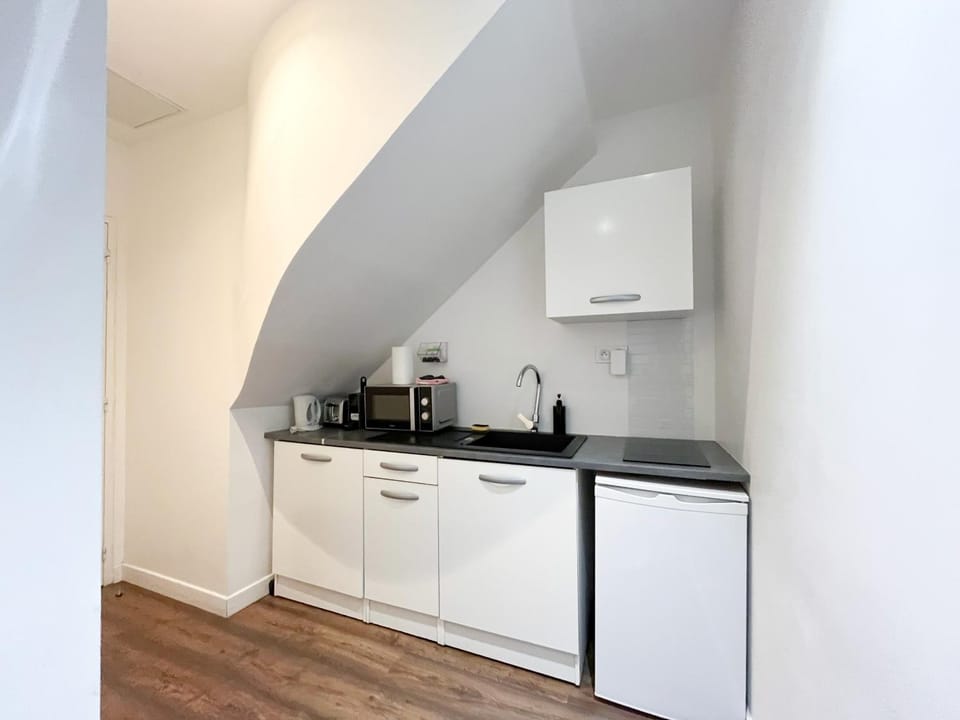UrbanFlat 211 - Large Studio for 4 in the center of Paris Apartment in Paris