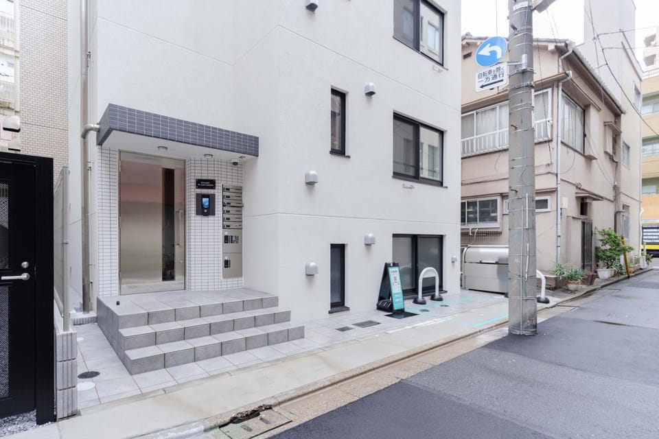 Property building, Day, Neighbourhood, Street view