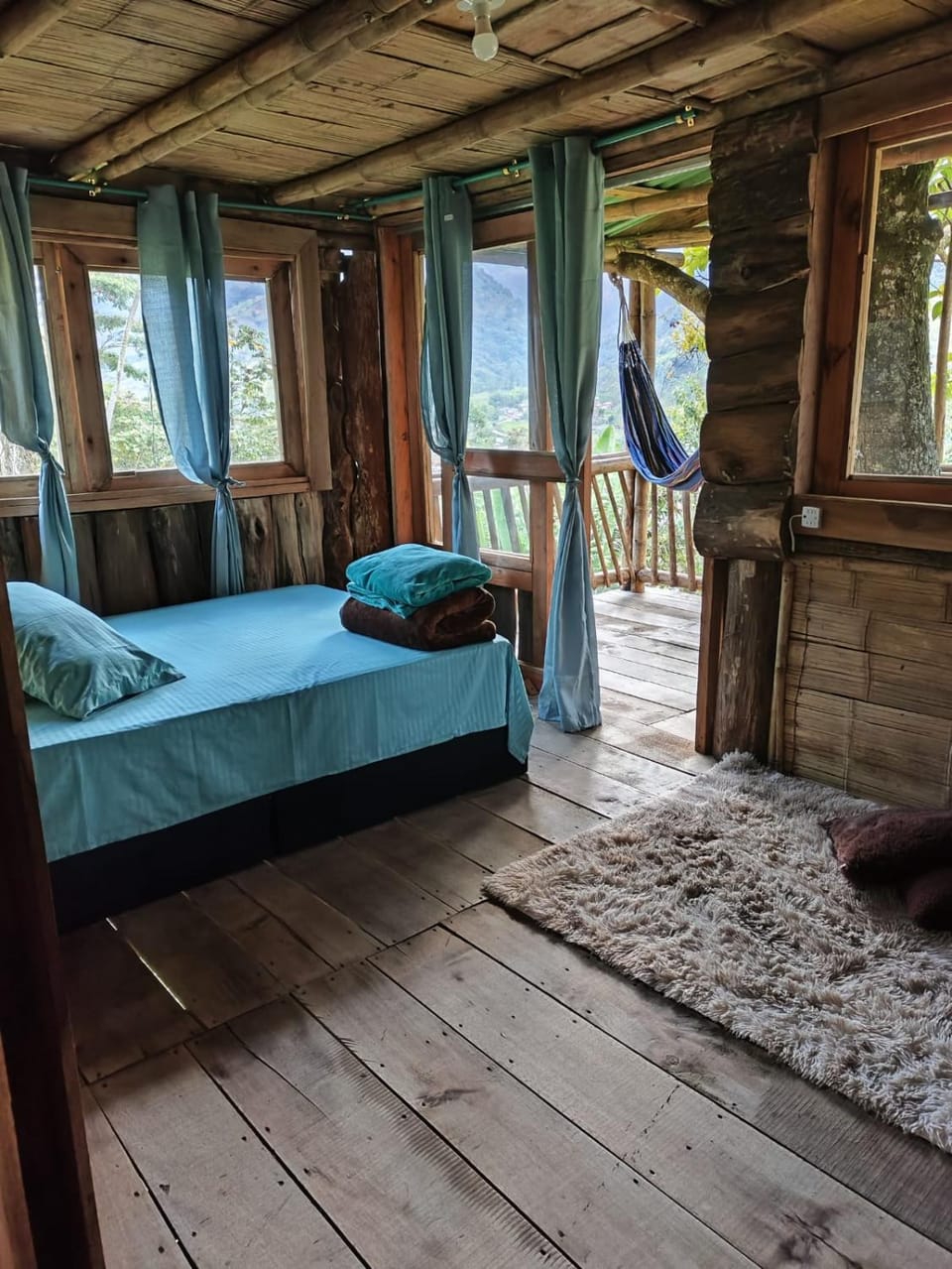 Casa Del Árbol Mirolindo Pijao Quindío Luxury tent in Quindio, Colombia