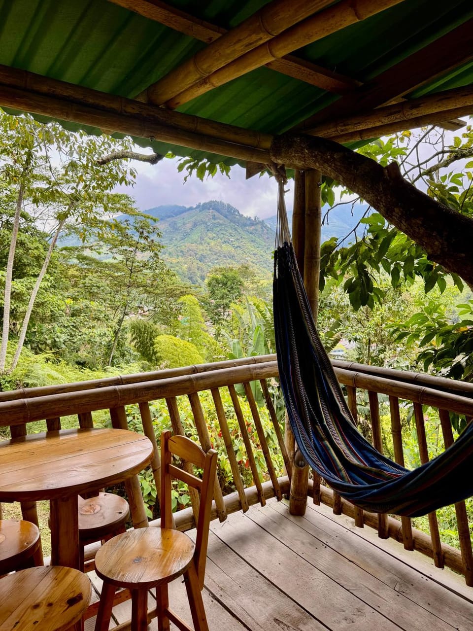 Casa Del Árbol Mirolindo Pijao Quindío Luxury tent in Quindio, Colombia