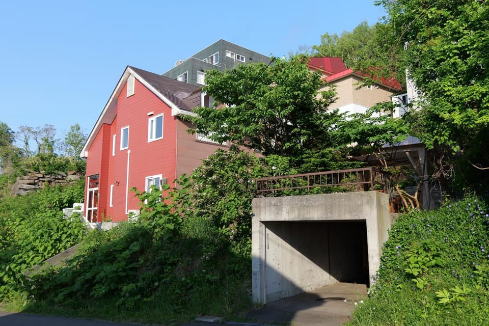 Property building, Day, Natural landscape