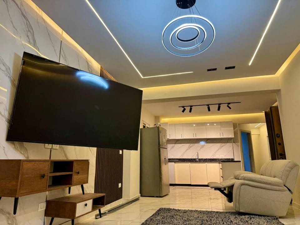 Fully furnished 3BR near Mivida&Hyde Parkbrand new Apartment in New Cairo City