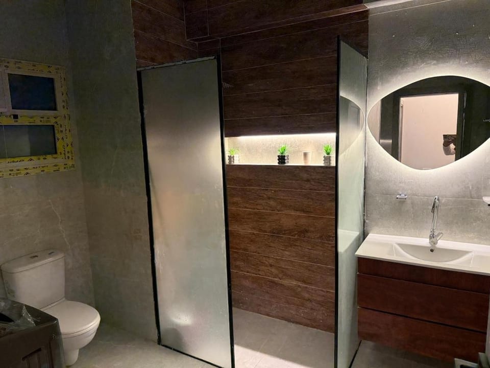 Fully furnished 3BR near Mivida&Hyde Parkbrand new Apartment in New Cairo City
