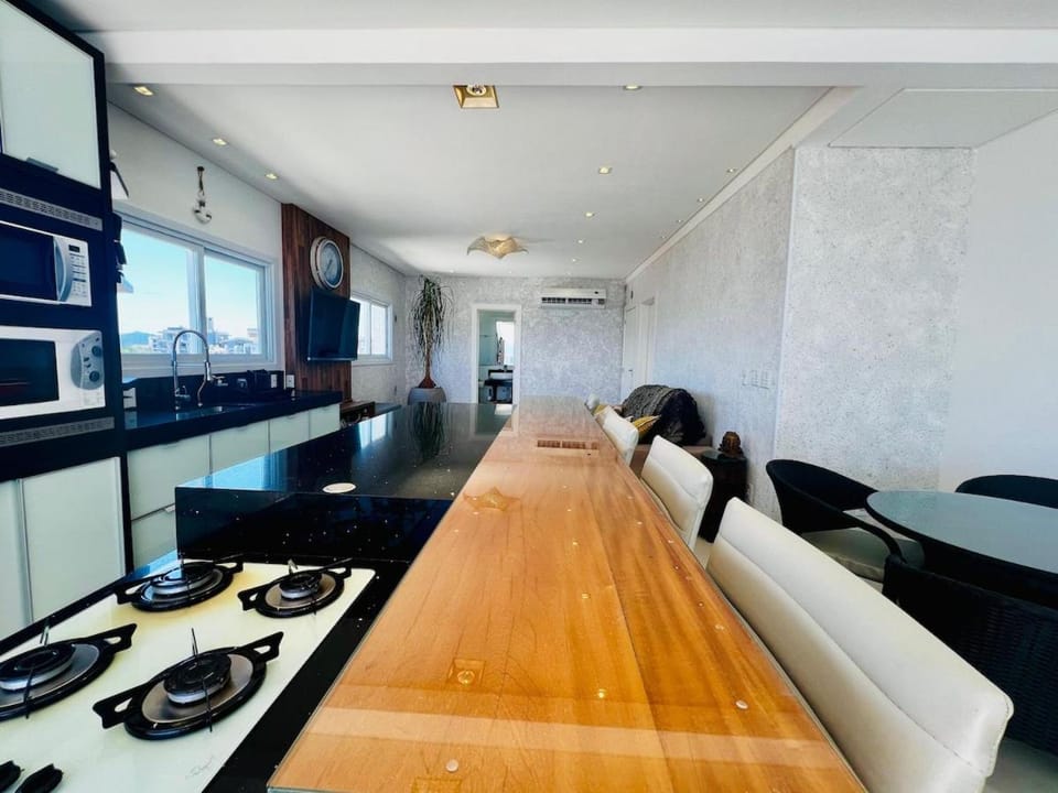 Cobertura duplex, vista panorâmica e SPA Apartment in Bombinhas