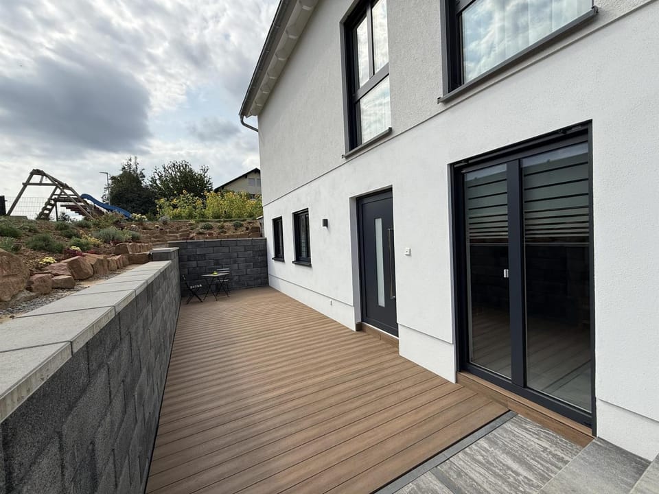Property building, Balcony/Terrace