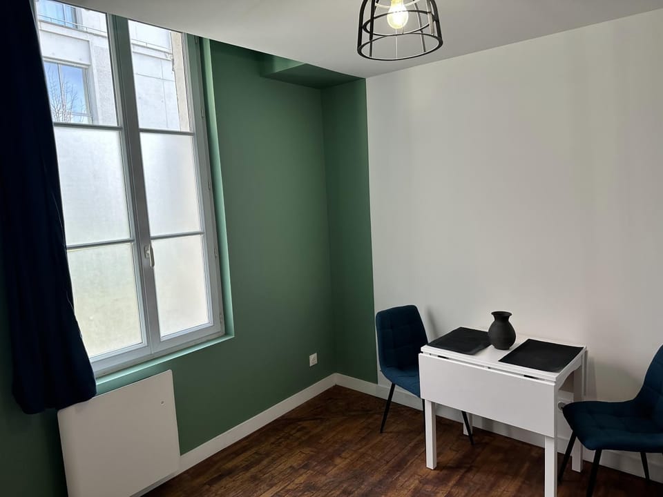 L'Atelier de la Gare - 5 min Apartment in Angoulême