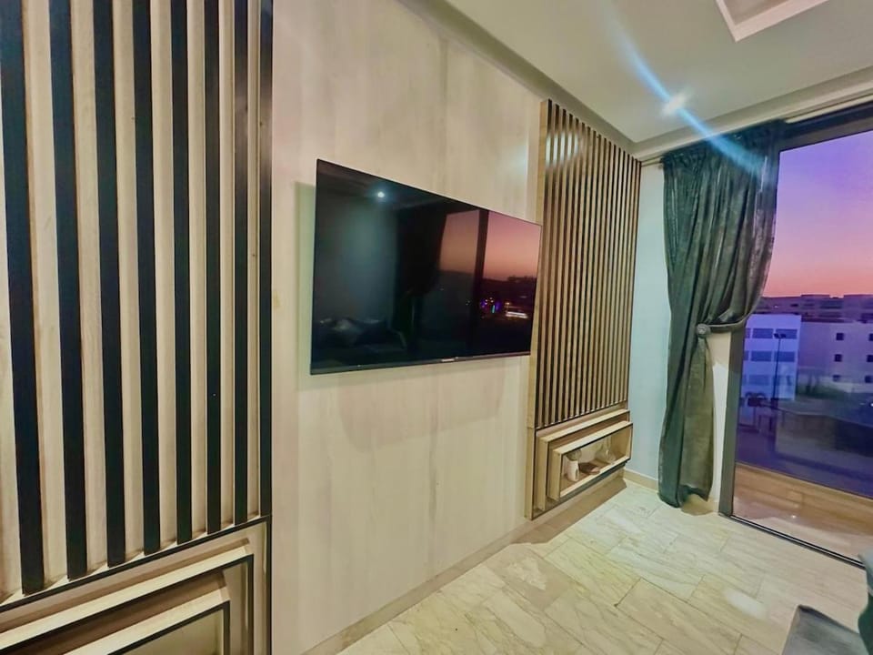 Communal lounge/ TV room, TV and multimedia