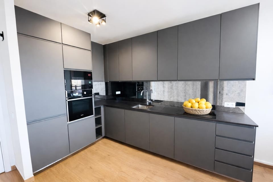 Ocean View Apartment, balcony & parking, Tenerife South Escape Apartment in Canary Islands