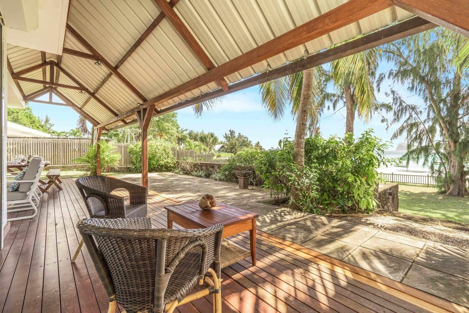 Villa Satori - Sejour d'exception au bord de l'eau Villa in Rivière du Rempart District, Mauritius