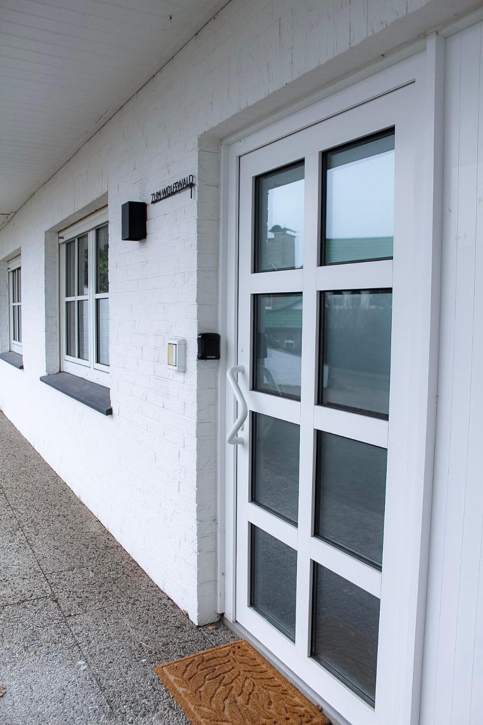 Facade/entrance