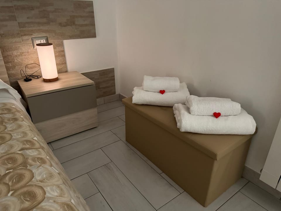Eleven Home Apartment in Bari