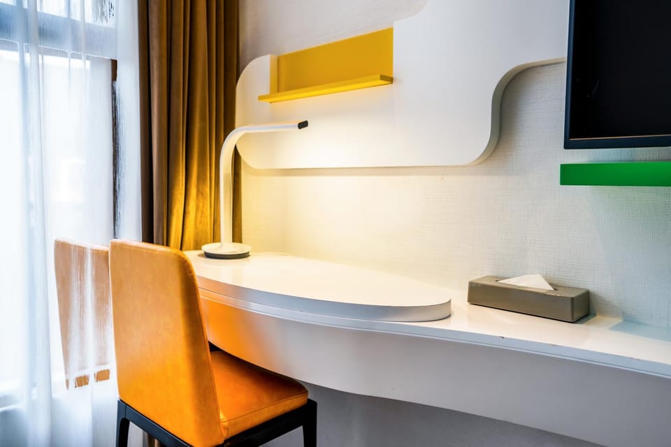 TV and multimedia, Dining area